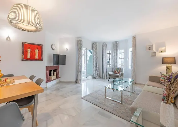 아파트 Atico Duplex Naranjos By Dolmengroup