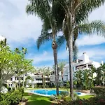 Apartman Atico Duplex Naranjos By Dolmengroup Marbella