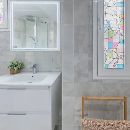 Apartamento ático Naranjos *