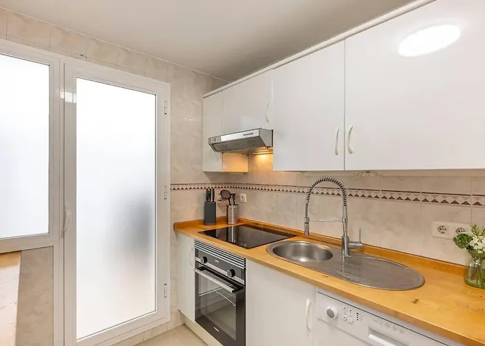 Апартаменти Atico Duplex Naranjos By Dolmengroup *